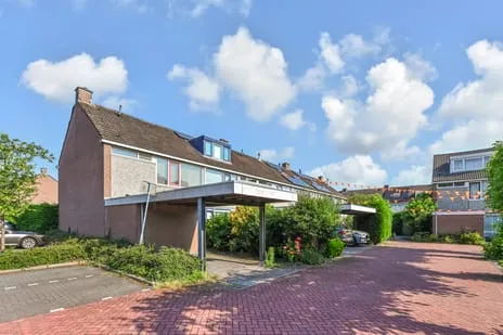 Hoekwoning te koop: Smallingerland 1, Meerzicht-West Zoetermeer