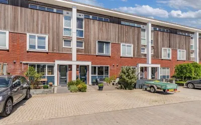 Tussenwoning te koop: Smederij 58, De Gilden Dronten
