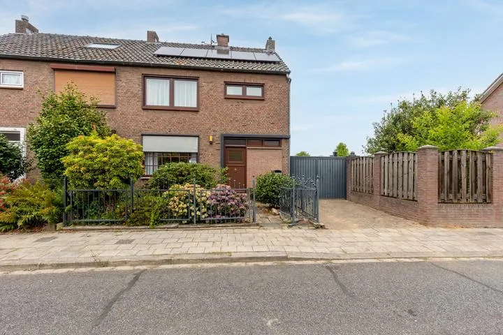 Home for sale: Smidserweg, Munstergeleen Munstergeleen