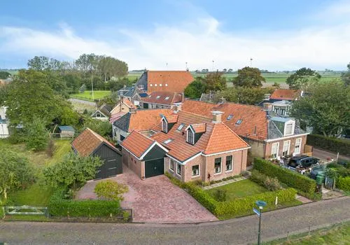 Vrijstaande woning te koop: Smidstraat 18, Schraard Schraard