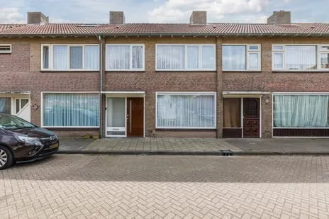 Tussenwoning te koop: Smient 16, Braakhuizen-Noord Geldrop