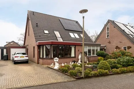Tussenwoning te koop: Smithstraat 16, Nunspeet-West Nunspeet