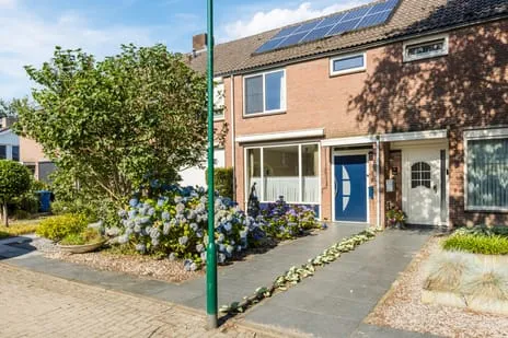Tussenwoning te koop: Snaphaan 12, Steenakkers Gilze