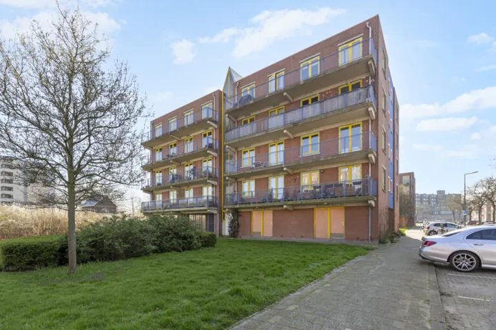 Appartement te koop: Snelfilterweg 136, Rotterdam