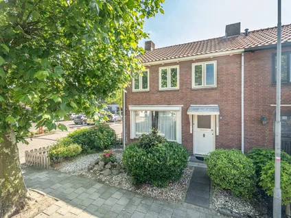 Hoekwoning te koop: Snellemarkt 19, Kruiningen - Kern Kruiningen