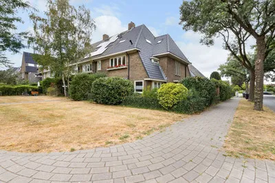 Hoekwoning te koop: Snelliuslaan 43, Johannes Geradtswegbuurt Hilversum