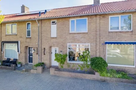 Tussenwoning te koop: Snelliusstraat 73, Kikvorsbuurt Ijmuiden