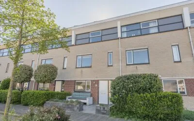 Tussenwoning te koop: Snoeklaan 74, Vissenbuurt Voorhout