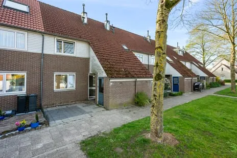 Tussenwoning te koop: Snoeksloot 90, Houten