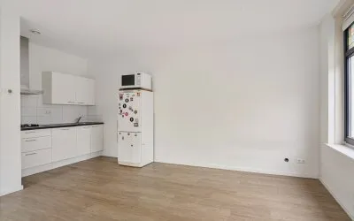 Studio te koop: Snoekstraat 2F, 'S-Gravenhage