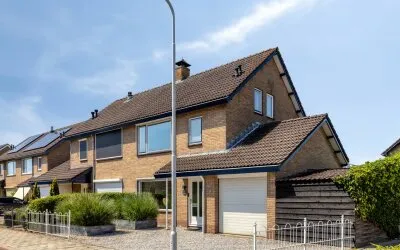 Semi-detached for sale: Snoodijkstraat 19, Wemeldinge Wemeldinge