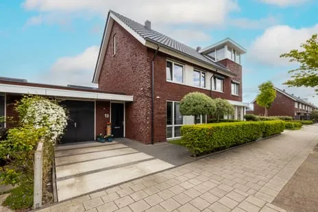 Tussenwoning te koop: Socratesstraat 13, Buitengebied Honselersdijk Honselersdijk