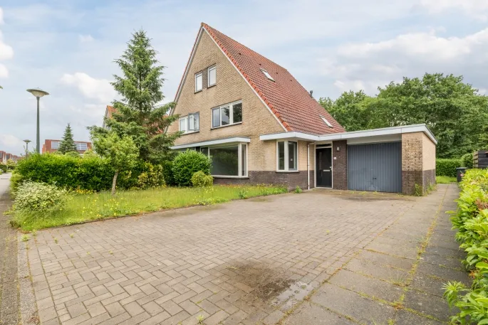 Twee-onder-één-kap te koop: Sodalietdreef 34, Parc Sandur Emmen