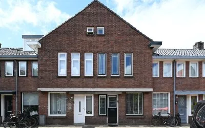 Tussenwoning te koop: Soembastraat 54, De Kooi Leiden