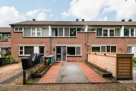 Tussenwoning te koop: Soestburg 13, Koningshof Pijnacker