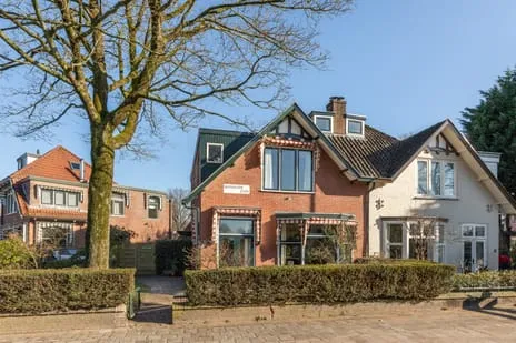 Twee-onder-één-kap te koop: Soestdijkerstraatweg 29, Schilderskwartier Hilversum
