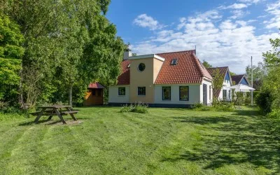Vrijstaande woning te koop: Solcamastraat 30-1, Verspreide huizen Sumar Sumar