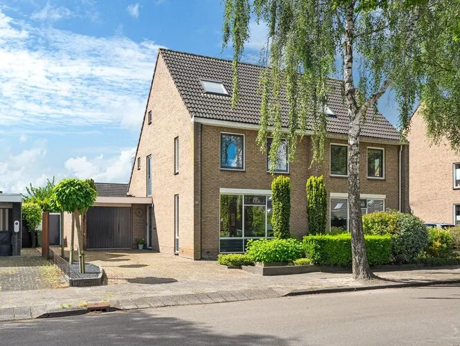 Hoekwoning te koop: Solckamastins 12, Camminghaburen-Midden Leeuwarden