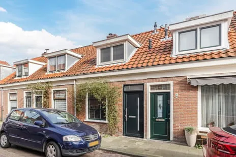 Tussenwoning te koop: Sophiastraat 57, Vijfhoek Haarlem