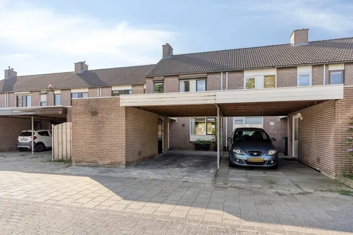 Terraced house for sale: Spaaihoefweg 16, Achtse Barrier-Spaaihoef Eindhoven