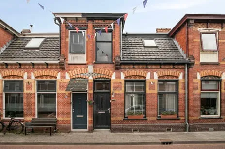 Tussenwoning te koop: Spaarbankstraat 12, Brunnepe Kampen