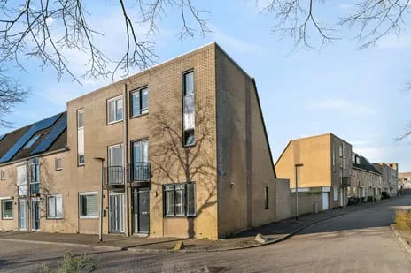 Hoekwoning te koop: Spaarbekkenkade 12, Gors-Noord Purmerend