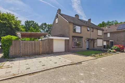 Corner house for sale: Spaarnestraat 13, Zeldenrust Terneuzen