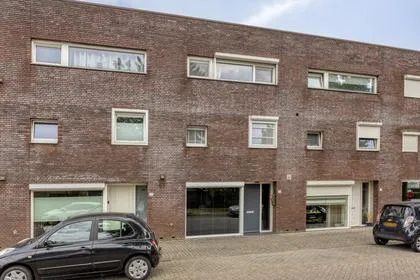 Tussenwoning te koop: Spakenburglaan 174, Dalem Zuid II Tilburg
