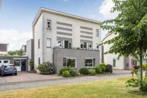 Tussenwoning te koop: sparrendaal 61, Enschede