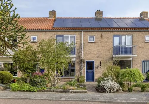 Tussenwoning te koop: Sparrenlaan 34, Berkum Zwolle