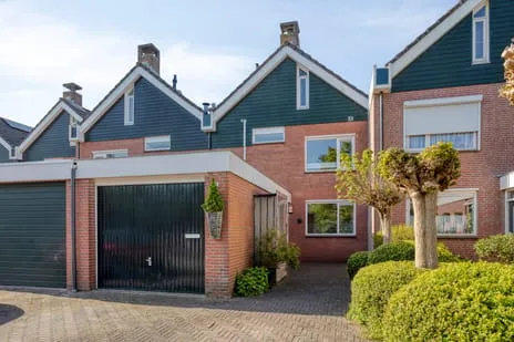 Tussenwoning te koop: Sparresholm 7, Hoofddorp Bornholm West Hoofddorp