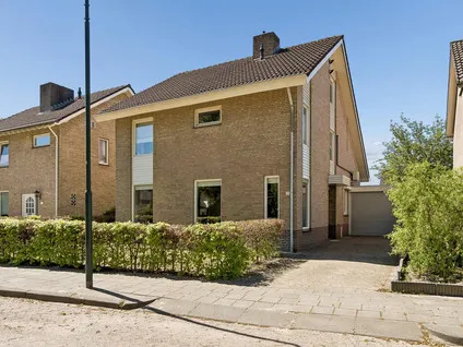 Twee-onder-één-kap te koop: Spechtlaan 24, Boekel Boekel