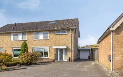 Tussenwoning te koop: Spechtstraat 2, De Lutte kern De Lutte