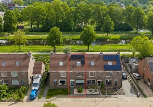 Tussenwoning te koop: Speenkruid 130, Beilen Beilen