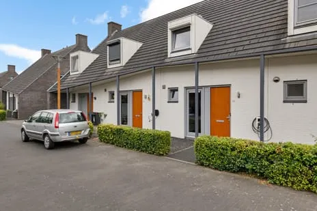Tussenwoning te koop: Speenkruid 50, Berghem-Zuid Berghem