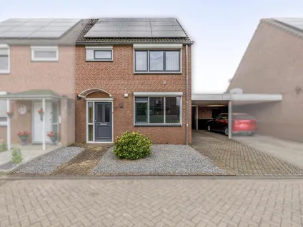 Tussenwoning te koop: Speenkruidstraat 38, Reuver Reuver