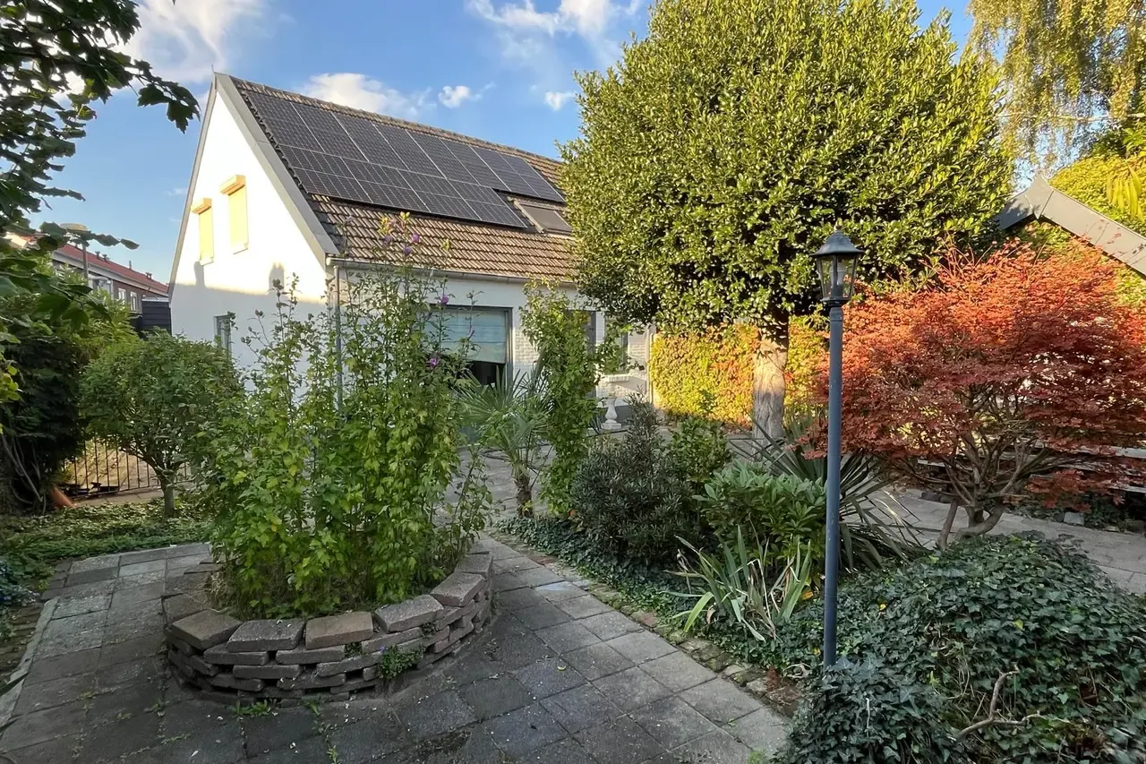 Twee-onder-één-kap te koop: Sperwerstraat 12, Oss