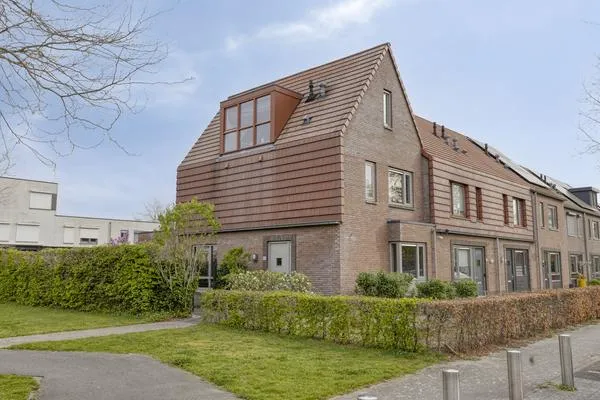 Hoekwoning te koop: Spiegelkever 16, Son En Breugel