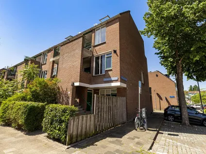 Appartement te koop: Spiegelnisserstraat 1, Oud Crooswijk Rotterdam