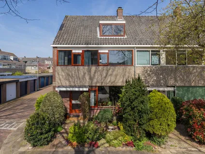 Hoekwoning te koop: Spiegheldreef 41, Binnenhof Leiderdorp