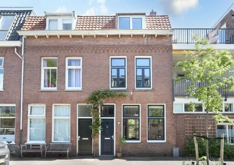 Tussenwoning te koop: Spieghelstraat 1, Dichterswijk Utrecht