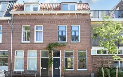 Tussenwoning te koop: Spieghelstraat 1, Dichterswijk Utrecht