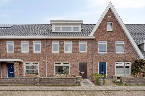 Tussenwoning te koop: Spieghelstraat 5, Nije Veld Nijmegen