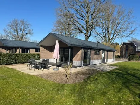 Woning te koop: Spijkweg 15-143A, Buitengebied Biddinghuizen Biddinghuizen