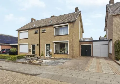 Tussenwoning te koop: Spilstraat 10, Didam-Zuid Didam