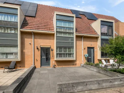 Tussenwoning te koop: Spinnerij 25, Smitshoek 2 Barendrecht