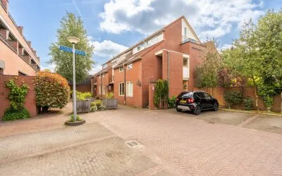 Appartement te koop: Spinnewiel 15, Laren-Centrum Laren