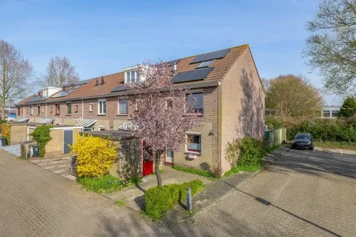 Hoekwoning te koop: Spinozahof 15, Snuiverbuurt Krommenie