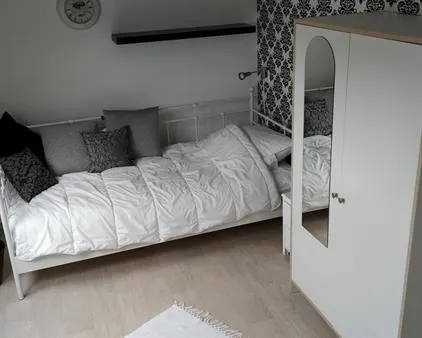 Kamer te huur: Spinozastate, De States Ede
