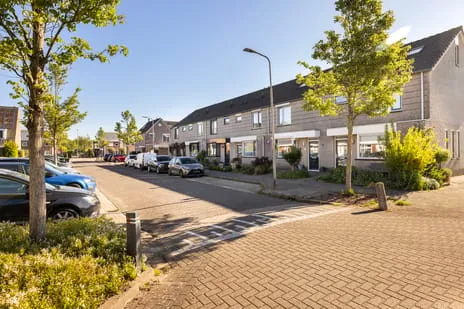 Tussenwoning te koop: Spinozastraat 9, Het Zand Ridderkerk